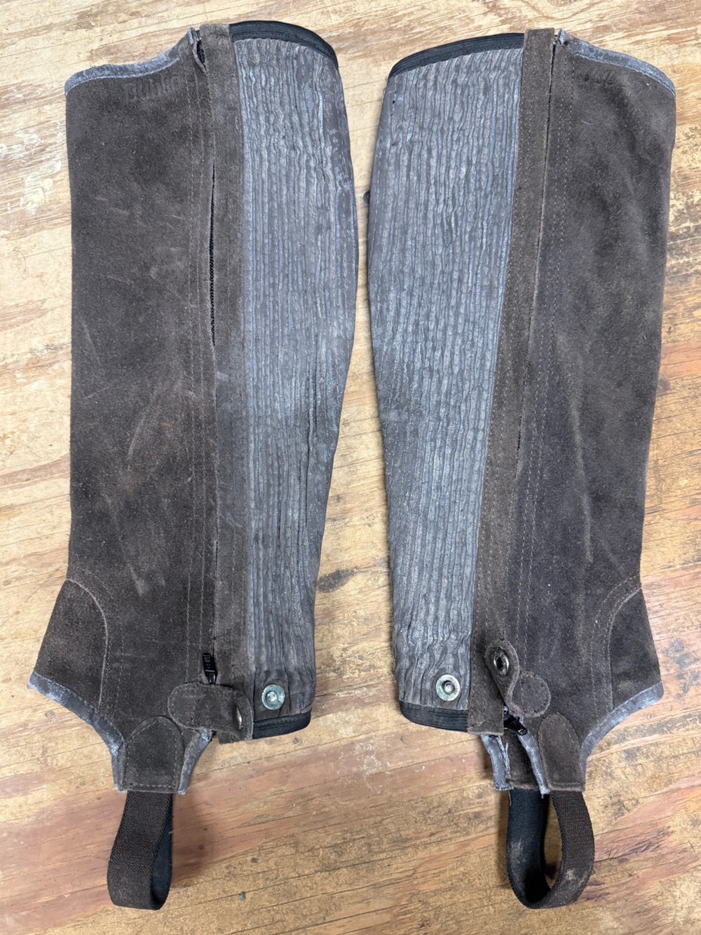 Dublin medium half chaps